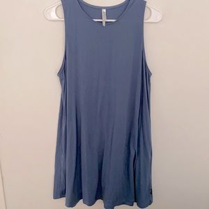 M Blue RVCA dress with pockets
